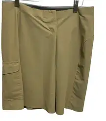 Mountain Hardware Khaki Skirt Size Medium