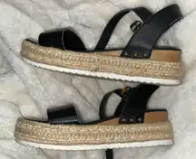 Black Platform Sandals 