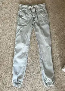 American Eagle pants