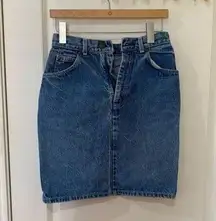 Vintage 90s Levi’s Denim Skirt‎