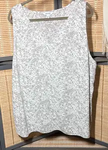 Nine West Gray Floral Tank Top