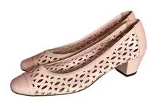 Easy Street Baby Pink Vintage 80s Cutout Low Block Heel Pumps Size 7.5