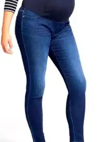 Maternity skinny jeans