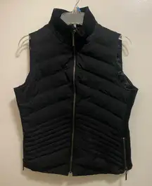 Maurices Womens Black Quilted Puffer Vest Jacket M Medium Full Zip Bust 38”