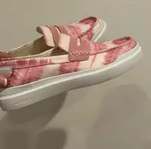 Cole Haan Women's Grandpro Rally Tie-dye Canvas Loafer Pink Size 9 Grand series