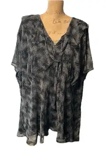Lined flowy New York City design co. ruffle blouse. EUC.