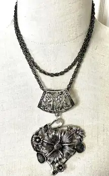 White House black market grey long pendant necklace