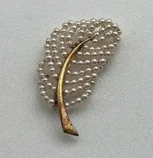 Antique Seed Faux Pearl Vintage Feather Brooch Gold Plate Pin 1920s/1940s