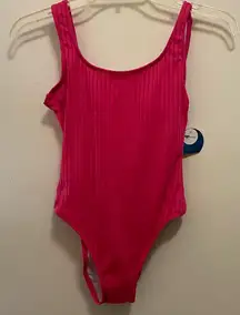 Decree Women’s One Piece Hot Pink Ribbed Swimsuit XS  Bust 32” 34” NWT New
