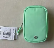 Lululemon Clippable Nano Pouch - Citra Lime