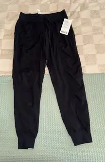 NWT Lululemon Dance Studio Mid-Rise Jogger size 8
