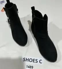 Womans So Wms Size 8 M Black Suede Bootie Side Zip Strap Buckle