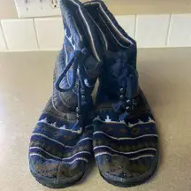 Taos Navy Sweater Knit Camping Outdoor Granola Preppy Suede Cabin Boots