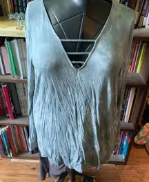 American Eagle green acid wash tie dye hippie XL cutaway top