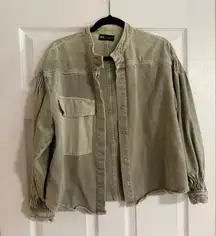 ZARA Denim Snap Button Puff Sleeve Shacket in Olive Green