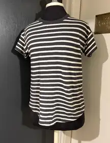 💜 Madewell 100 Percent Cotton Charcoal Gray and White Striped Short Sleeve Tee