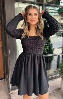 Vestique Addams Black Bubble Fit And Flare Empire Waist Long Sleeve Dress Size M