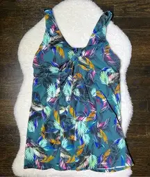 NWOT Swimsuits For All Palm Leaf Twist Front V-Neck One-Piece Swimsuit Dress