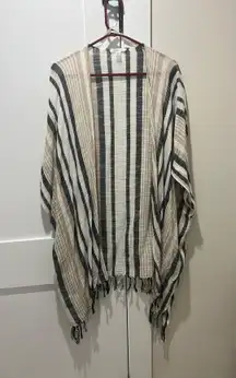 Outfitters Light Shawl