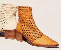 FP “In the Loop Woven Boot”