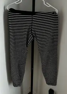 Old navy active size large leggings