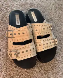 Steve Madden Sandal 