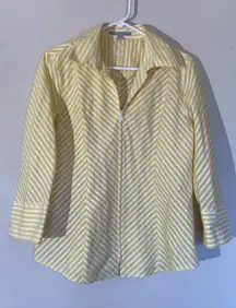 Foxcroft Yellow White Classic Stripe Wrinkle Free Fitted Zip Front Shirt Top 12‎