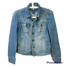 Tommy Hilfiger vintage denim jean jacket size small