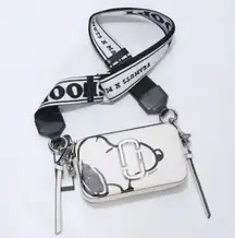 Marc Jacobs Snapshot Crossbody X Snoopy Edition New