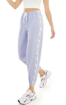 NWT Levi's  Graphic Minimal Taping Laundry Sweat Pants Lilac XXL