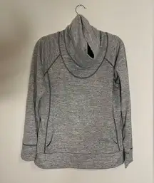 Kuhl gray turtle neck sweatshirt