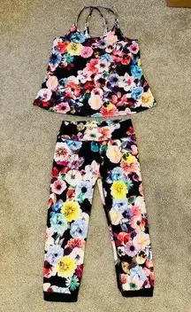 Old Navy  Floral Workout Set