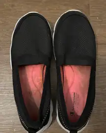 Women size 8W Champion Slip-on Walking Shoe