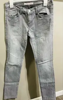 J BRAND Women’s Low‎ Rise Pencil Leg Jeans.  Size 27