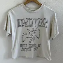 Led Zeppelin United States of America 1977 Cream Graphic T-Shirt Medium