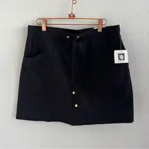 NWT Ann Klein Black Skort Front Pocket Small