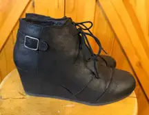 Maurices Women's 10 Cheri Black Faux Leather Wedge Ankle Booties Preppy