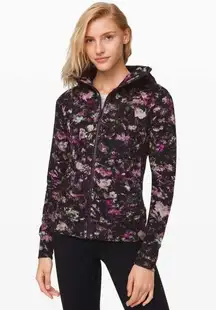 Lululemon Scuba Hoodie *Light Cotton Fleece in Floral Illusion Size 6