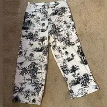British Khaki Black and White Floral Capris