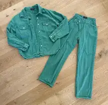 PrettyLittleThing - Cross Over Waist Jeans and Button Front Shirt in Green Denim