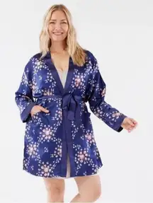 morgan lane x fabfitfun blue floral Allie robe‎ NWT Size S/M