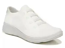 BZEES Golden Knit Washable Slip On Sneakers. Size 8.