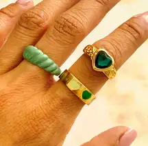 Boho Chic Cute Green Heart Ring Set