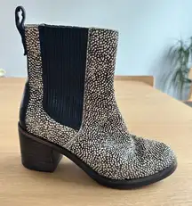 UGG Boots Camden Exotic Calf Hair Chelsea Ankle Booties Women Size 6 Speckled