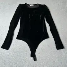A3 Design‎ Bodysuit Juniors Womens L Black Velvet Long Sleeve Angel Sequin Wings