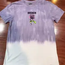 BROKEN PROMISES T SHIRT SZ SMALL