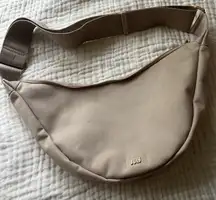JULY Everyday Crescent Bag natural‎ color