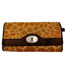 Fossil  Key-Per Giraffe Print Tri-Fold Wallet