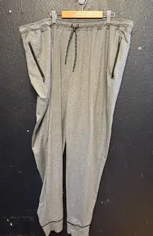 Zella Women’s Charcoal Joggers with Zippered Pockets Size 2XL