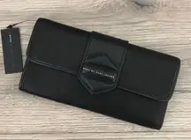 New NWT Marc by Marc Jacobs Black Geometric Wallet